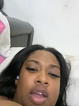 Snapshot of _MARRTINNA_ chatting on 02-23-25, 11:11 MARRTINNA online show from 02-23-25, 11:11