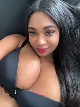 Snapshot of _MARRTINNA_ chatting on 10-05-25, 08:51 MARRTINNA online show from 10-05-25, 08:51