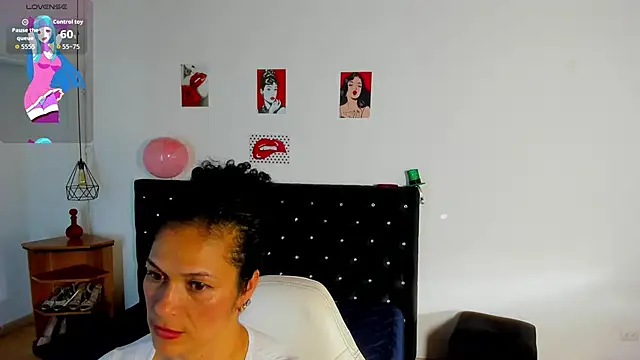 Aliciia cute1 online show from 04-28-26, 09:53