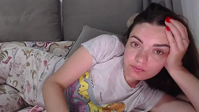  JustmeHere  online show from 11-04-25, 08:52