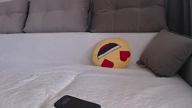  JustmeHere  online show from 04-21-26, 06:09