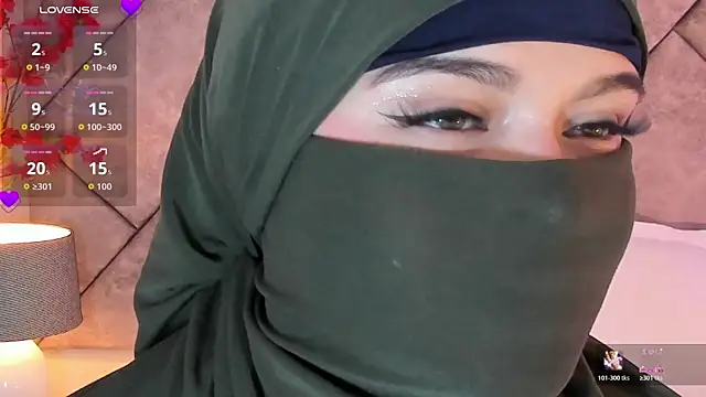 anna-henao online show from 11-27-25, 09:39