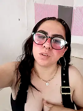 Celestte22 online show from 05-26-26, 07:21
