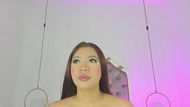 Pushaina   online show from 10-28-25, 03:32