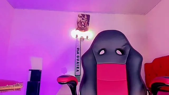 naomy  xx online show from 11-07-25, 11:21