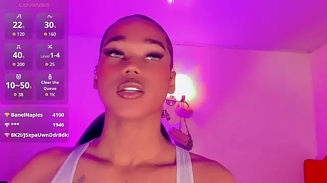 Snapshot of naomy__xx chatting on 01-13-26, 08:08 naomy xx online show from 01-13-26, 08:08