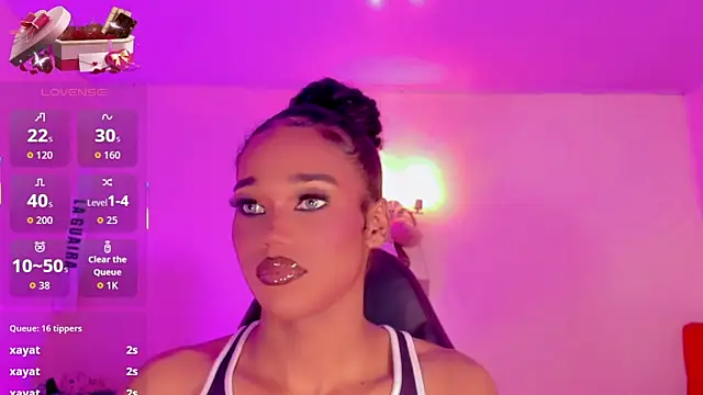 Snapshot of naomy__xx chatting on 02-12-26, 02:50 naomy xx online show from 02-12-26, 02:50