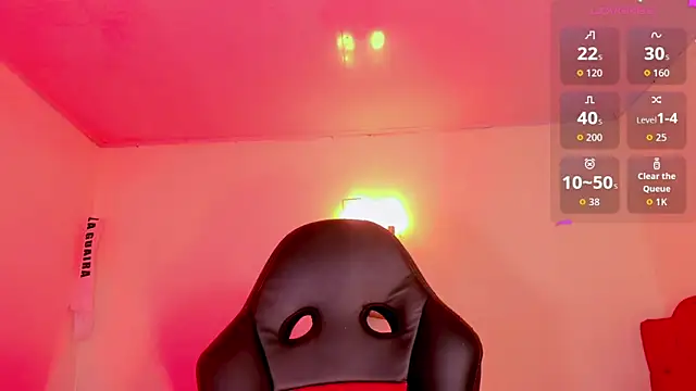 Snapshot of naomy__xx chatting on 02-21-26, 03:18 naomy xx online show from 02-21-26, 03:18