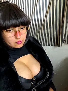 Snapshot of Derry_Cooper chatting on 03-03-26, 06:47 Derry Cooper online show from 03-03-26, 06:47