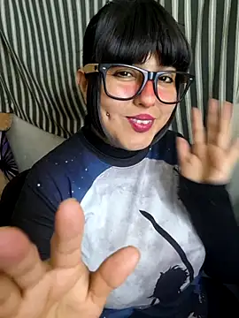 Snapshot of Derry_Cooper chatting on 03-05-26, 01:34 Derry Cooper online show from 03-05-26, 01:34