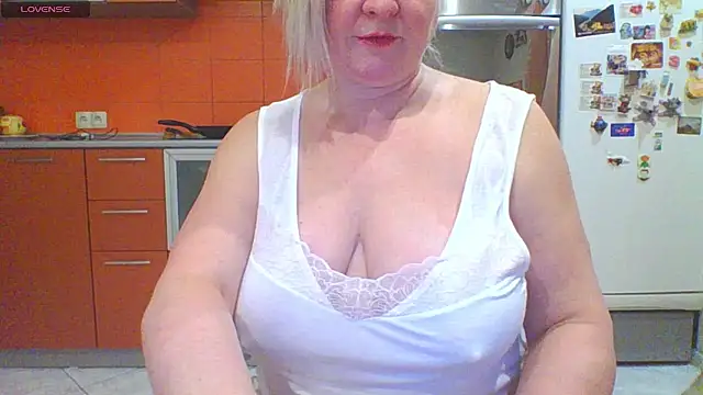 mira robinsonnn online show from 02-12-26, 08:15