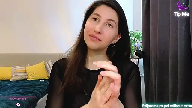 marrycolins online show from 04-01-26, 03:07