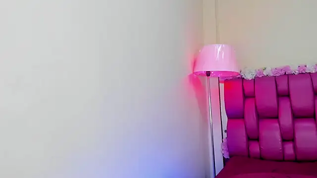 Snapshot of Gabriela_Brown chatting on 12-14-24, 04:42 Gabriela Brown online show from 12-14-24, 04:42