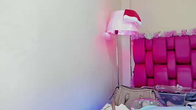 Snapshot of Gabriela_Brown chatting on 01-03-25, 04:37 Gabriela Brown online show from 01-03-25, 04:37