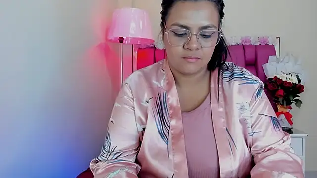 Snapshot of Gabriela_Brown chatting on 01-24-25, 06:14 Gabriela Brown online show from 01-24-25, 06:14