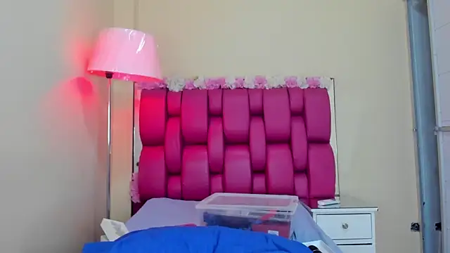 Snapshot of Gabriela_Brown chatting on 02-13-25, 05:01 Gabriela Brown online show from 02-13-25, 05:01