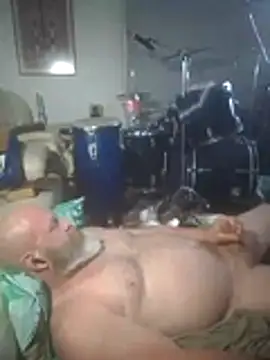 iambradz online show from 11-04-25, 04:28