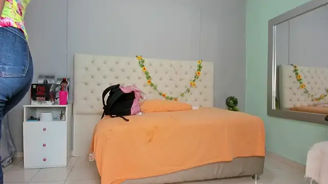 nami sam01 online show from 03-01-25, 12:34