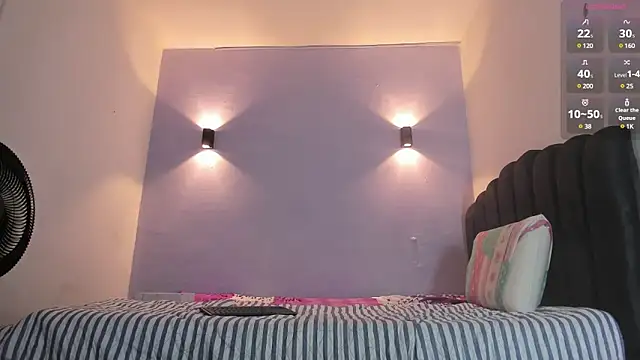 Snapshot of Sofia_Clauss_ chatting on 01-22-25, 10:40 Sofia Clauss online show from 01-22-25, 10:40