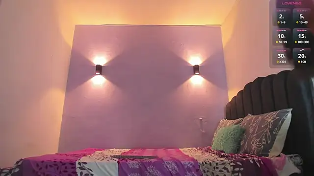 Snapshot of Sofia_Clauss_ chatting on 02-19-25, 07:39 Sofia Clauss online show from 02-19-25, 07:39