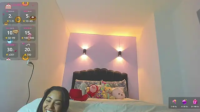 Snapshot of Sofia_Clauss_ chatting on 10-29-25, 05:53 Sofia Clauss online show from 10-29-25, 05:53