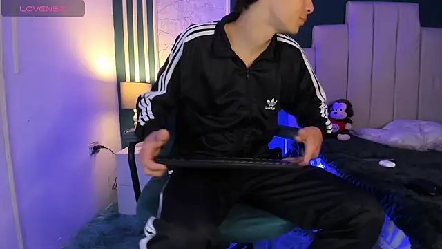 AlessandroDybala online show from 02-26-25, 12:14