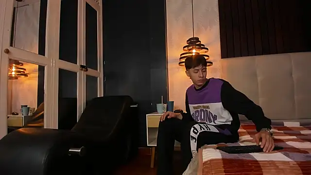 AlessandroDybala online show from 03-21-25, 11:55