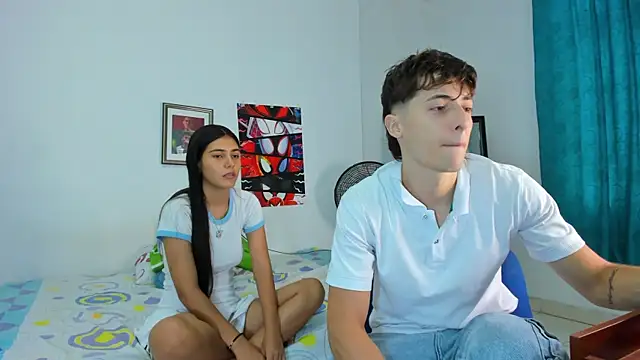 Snapshot of AlessandroDybala chatting on 07-09-26, 12:42 AlessandroDybala online show from 07-09-26, 12:42