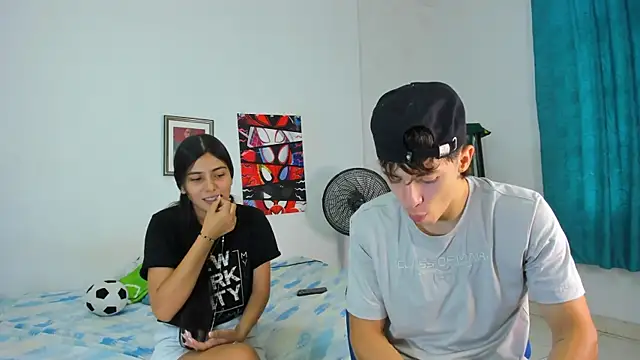 Snapshot of AlessandroDybala chatting on 07-23-26, 12:47 AlessandroDybala online show from 07-23-26, 12:47