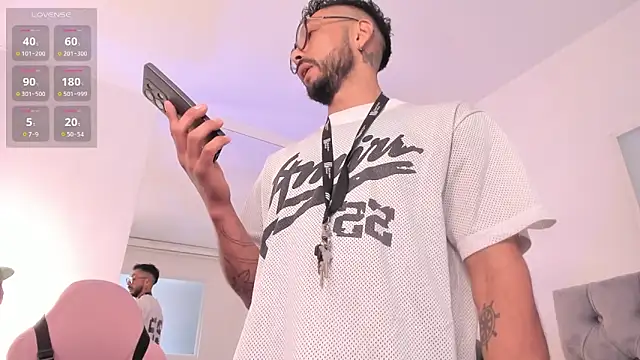 Tom cooper  online show from 11-17-25, 12:33