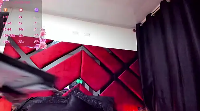 Snapshot of Kendra-Foxxy chatting on 02-17-25, 03:36 Kendra-Foxxy online show from 02-17-25, 03:36