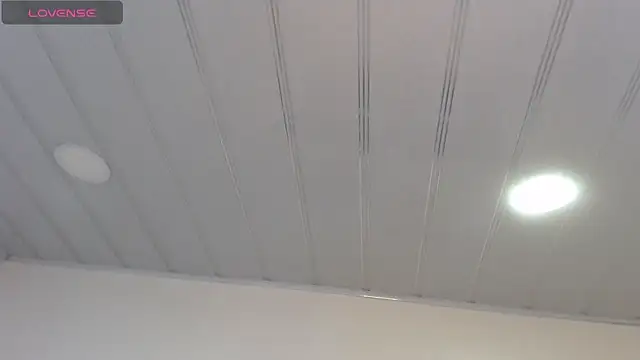 candy lux  online show from 06-17-26, 06:42