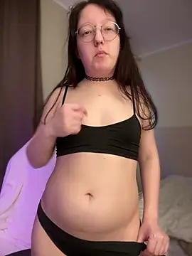 emigooflordXD online show from 12-18-24, 09:36