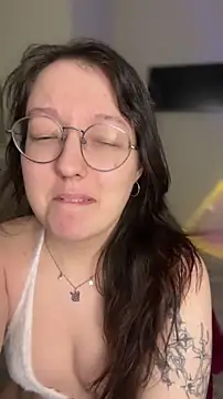 emigooflordXD online show from 02-19-26, 07:32