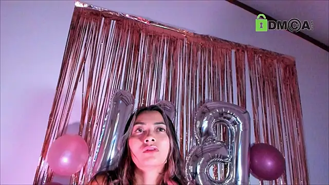 Snapshot of Lauren_A chatting on 12-13-24, 09:52 Lauren A online show from 12-13-24, 09:52