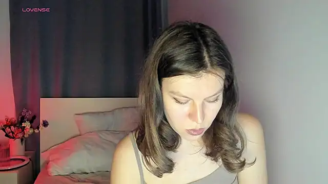 Snapshot of fifth_element chatting on 02-20-25, 10:04 fifth element online show from 02-20-25, 10:04