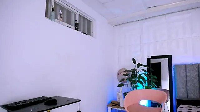 nataly red online show from 09-13-25, 06:40