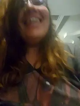 Snapshot of WitchiKitti chatting on 09-17-25, 05:31 WitchiKitti online show from 09-17-25, 05:31