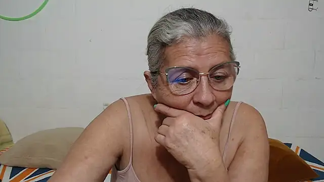 candy mature  online show from 02-25-26, 12:20