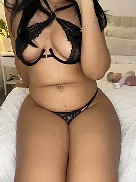 Exotic-mia online show from 01-22-25, 05:37