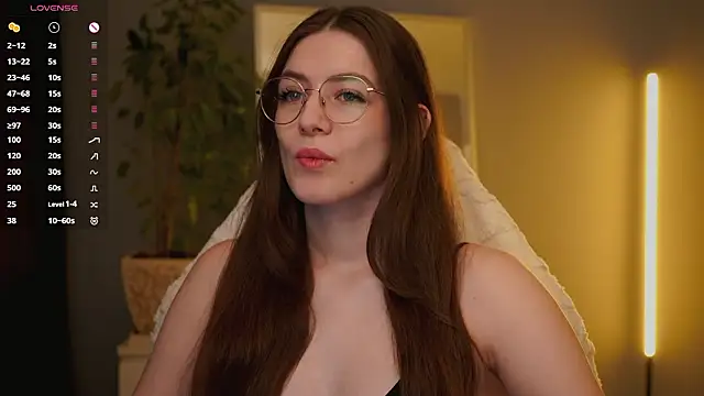 Ester Hill online show from 02-13-26, 02:51