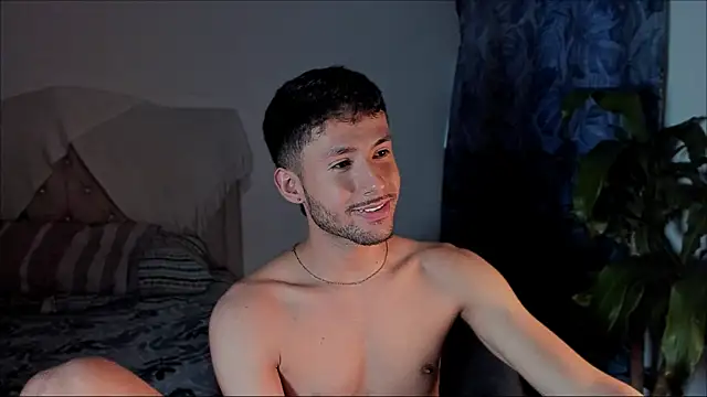 Snapshot of dimitri_targaryen chatting on 11-07-25, 05:35 dimitri targaryen online show from 11-07-25, 05:35