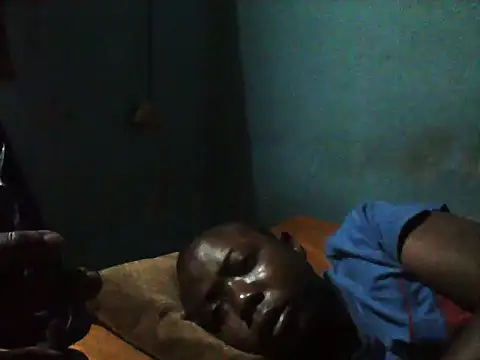 Snapshot of little__joy chatting on 09-24-25, 12:25 little  joy online show from 09-24-25, 12:25