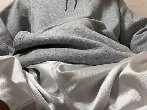 lkun9 online show from 02-04-25, 03:47