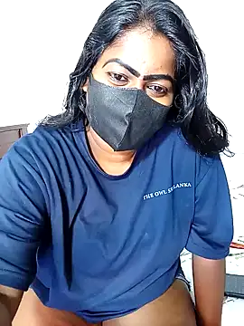 Snapshot of DISNI1997 chatting on 01-11-25, 05:07 DISNI1997 online show from 01-11-25, 05:07