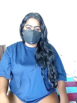 Snapshot of DISNI1997 chatting on 01-18-25, 02:12 DISNI1997 online show from 01-18-25, 02:12