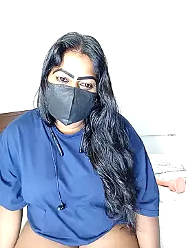 Snapshot of DISNI1997 chatting on 02-07-25, 05:18 DISNI1997 online show from 02-07-25, 05:18