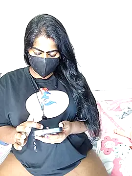 Snapshot of DISNI1997 chatting on 02-14-25, 05:19 DISNI1997 online show from 02-14-25, 05:19