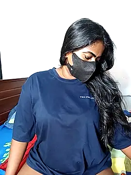 Snapshot of DISNI1997 chatting on 02-25-25, 06:58 DISNI1997 online show from 02-25-25, 06:58