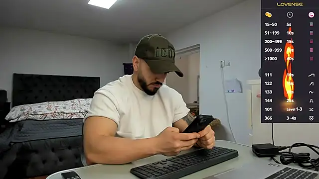 supermanboy94 online show from 03-27-26, 08:26